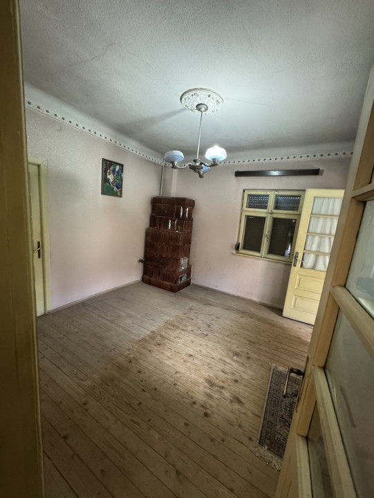 Imobil plus teren 400 mp - Strada Nicopole