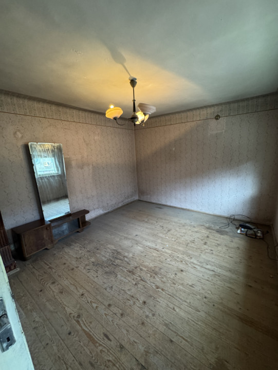 Imobil plus teren 400 mp - Strada Nicopole