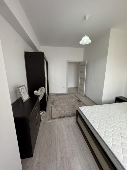 Apartament 3 camere de închiriat – bloc nou (2023), loc de parcare inclus