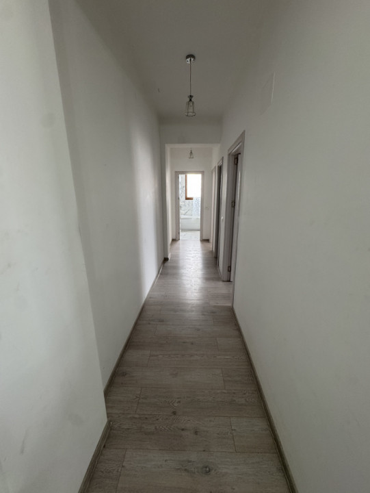 Apartament 3 camere de închiriat – bloc nou (2023), loc de parcare inclus