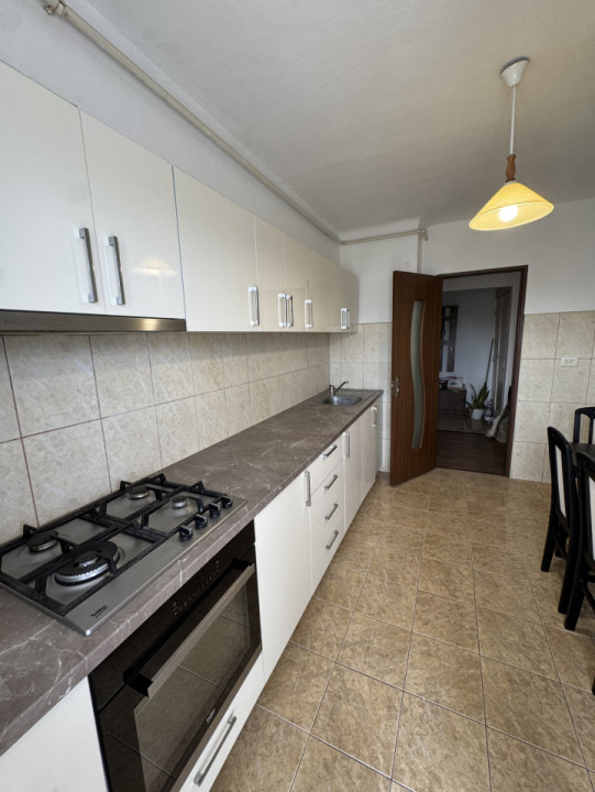 Apartament 2 camere de vânzare – cf 1A, dec, etaj 3/4, Malu Rosu