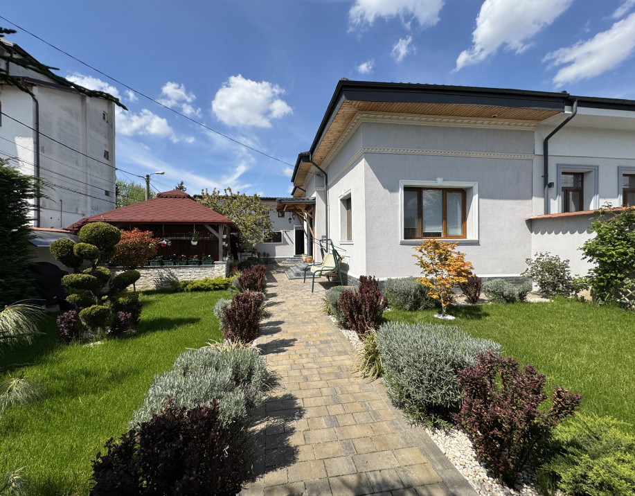 Casă boierească renovată complet – Str. Mărășești