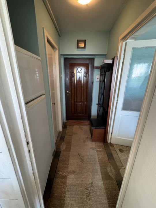 Apartament 2 camere,  cf 1, etaj 6/9, zona Sud