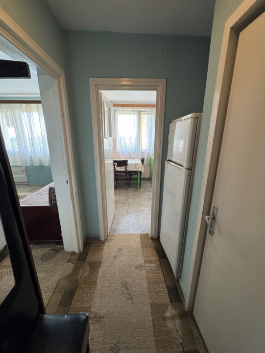 Apartament 2 camere,  cf 1, etaj 6/9, zona Sud