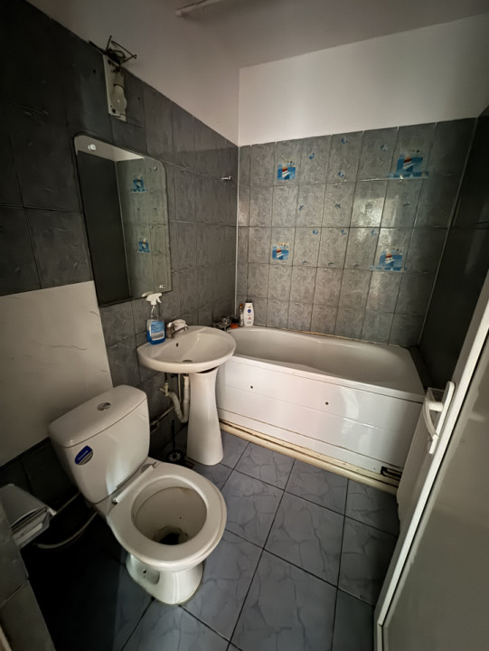 Apartament 3 cam, cf 1, semidec, Nord - Cameliei 