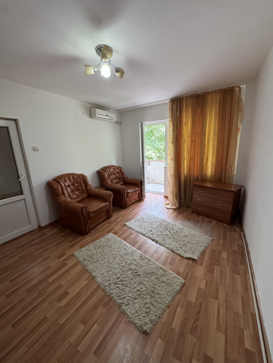 Apartament 2 camere, confort 1 semidecomandat, etaj 2/4 – poziție excelentă
