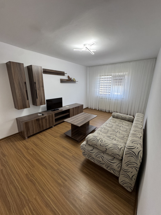 Apartament 3 cam, cf 1, dec, etaj 3/4, Malu Rosu