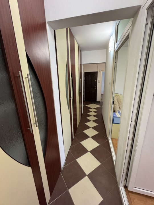 Apartament 3 cam, cf 1, dec, etaj 3/4, Malu Rosu