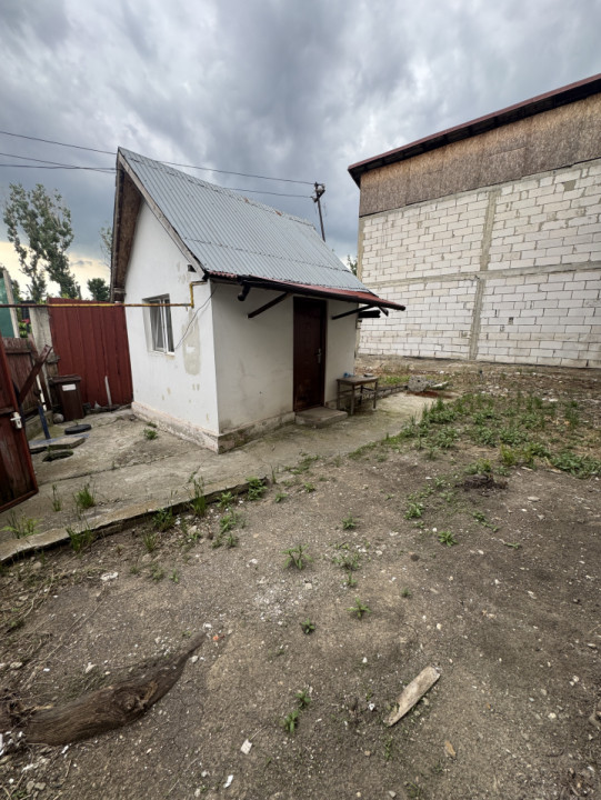 Casa cu teren 129 mp, Mihai Bravu