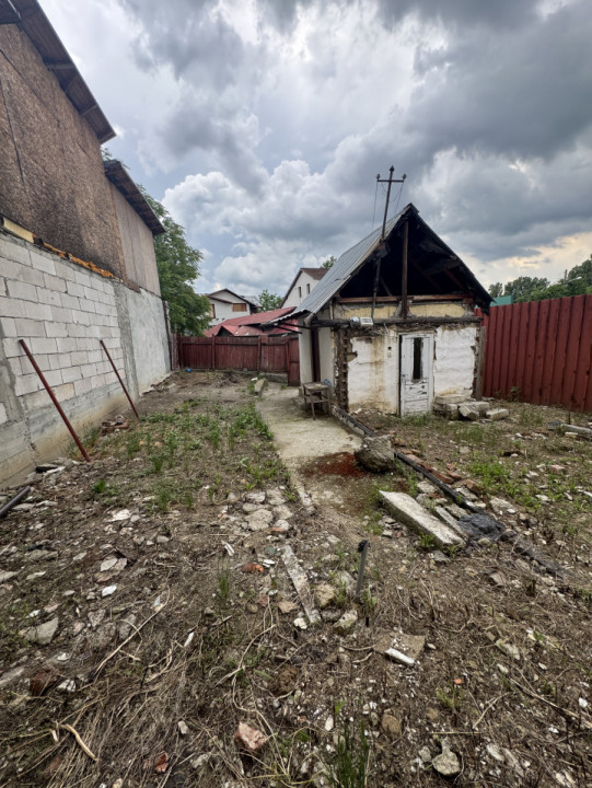 Casa cu teren 129 mp, Mihai Bravu