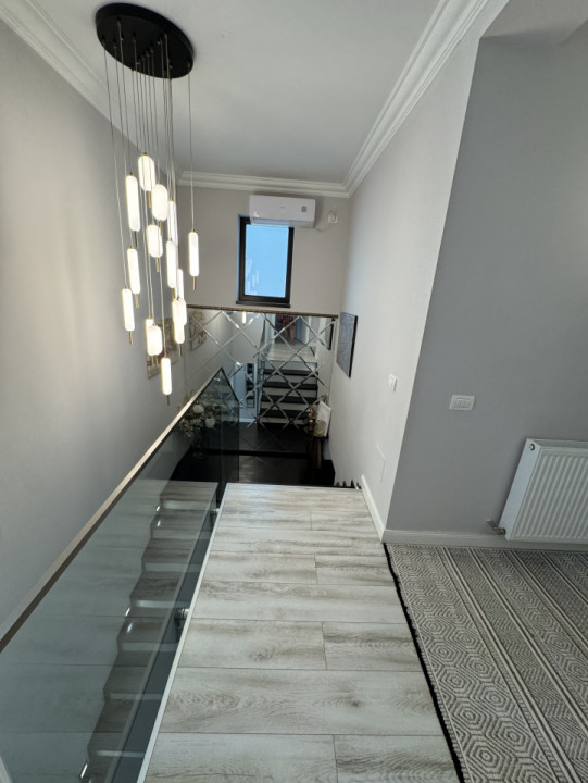 Vilă modernă P+1+Pod, edificată în 2023, complet mobilată și utilată in Paulesti