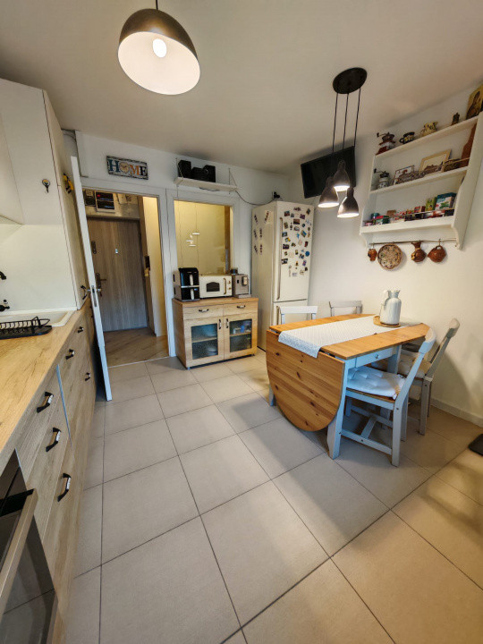 Apartament 2 camere decomandat, complet renovat și mobilat premium – Tineretului