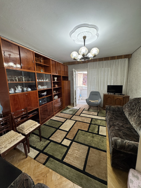 Apartament 2 cam, etaj 4/4, Zona Nord