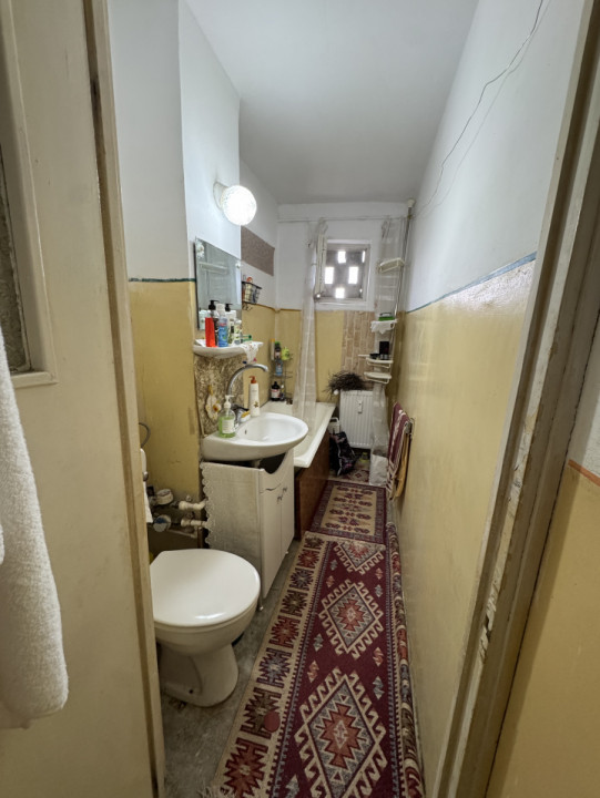 Apartament 2 cam, cf 2, etaj 4/4, Vest