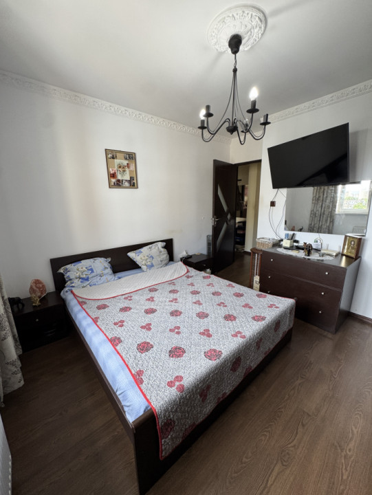 Apartament 2 camere, etaj 6/8, Malu Rosu