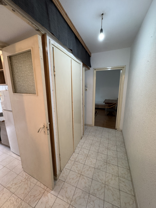 Apartament 2 cam, cf 2, etaj 2/4, Vest - Marasesti