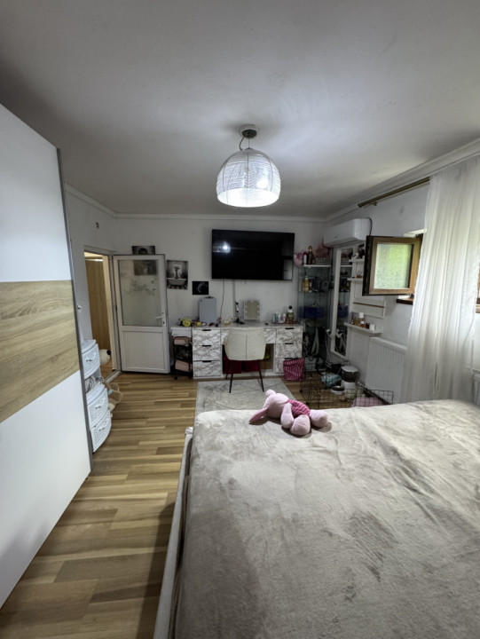 Casă renovată complet în 2024 | Parter + Pod | Buna Vestire