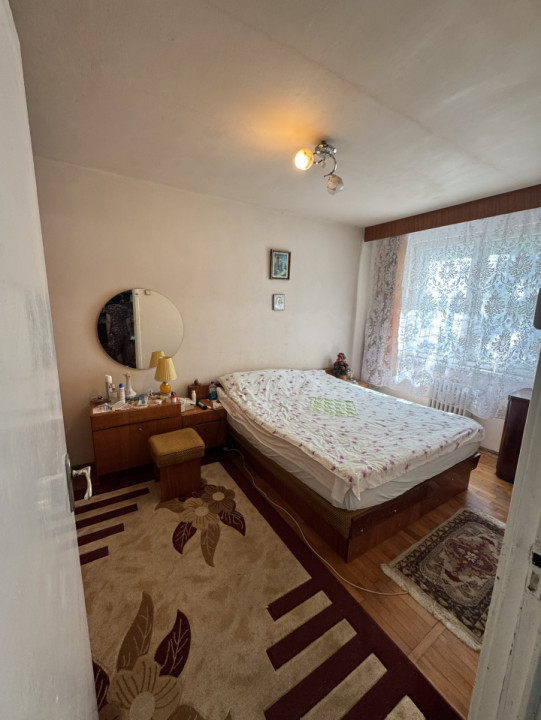 Apartament 3 camere, cf 1A, semidec, parter/4, Republicii- C-tin Brezeanu