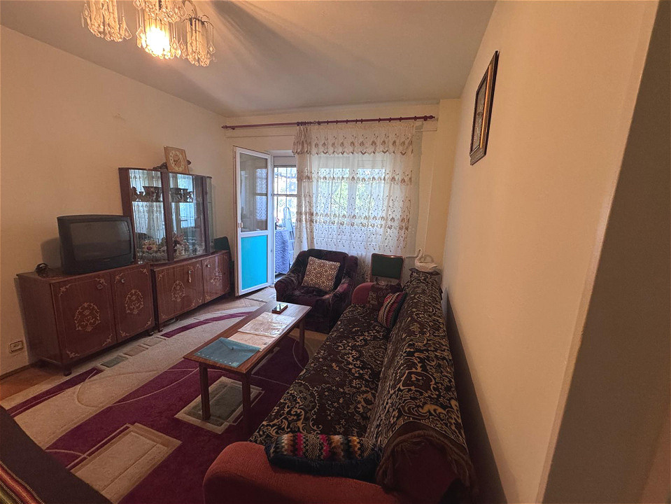 Apartament cu 2 camere, conf 1 semidec în zona Nord 