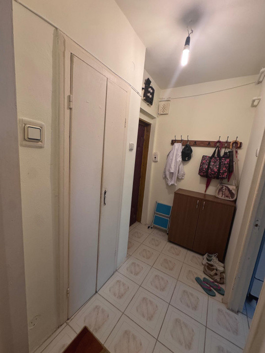 Apartament cu 2 camere, conf 1 semidec în zona Nord 