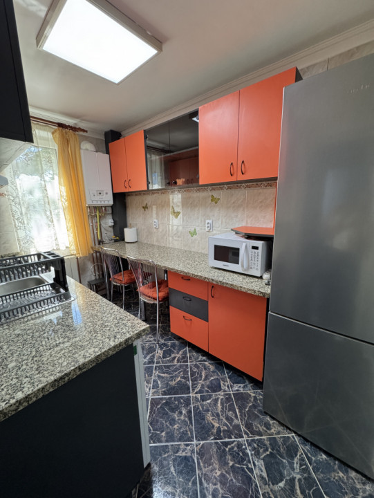 Apartament 2 camere de închiriat – Confort 1A, Etaj 1/4, Ultracentral