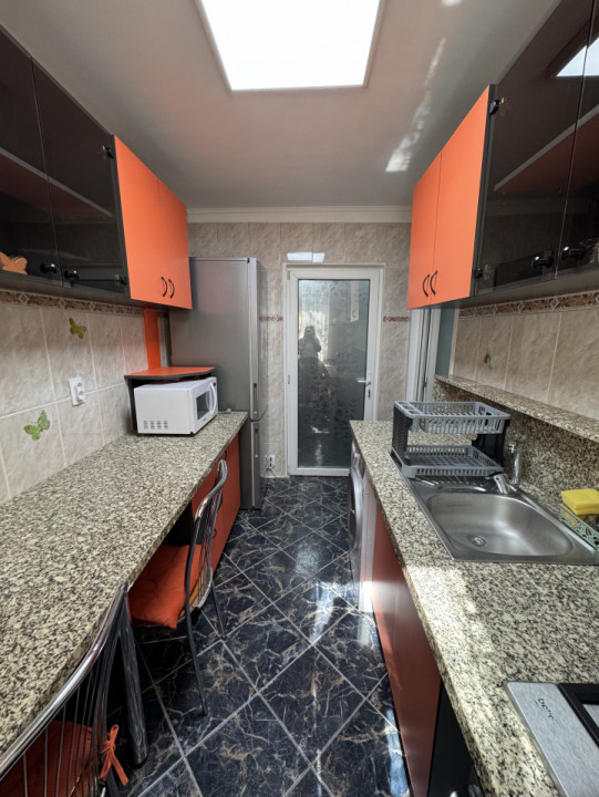 Apartament 2 camere de închiriat – Confort 1A, Etaj 1/4, Ultracentral