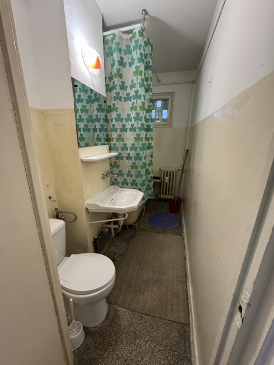 Apartament 2 cam, cf 2, etaj 4/4, Malu Rosu