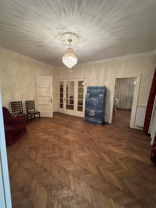 VÂNZARE PARTER VILĂ D+P+1 | 105,3 MP UTILI | BOXĂ 10 MP