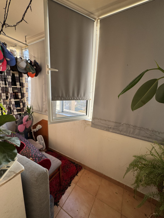 Apartament 3 camere, cf 1, dec –etaj 10/10, bloc cu lift nou, Bariera Bucov- Afi