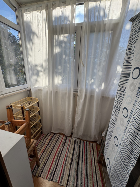 Apartament 2 cam, cf 2, etaj 4/4, Malu Rosu