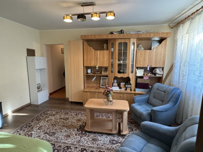 Apartament 2 cam, cf 2, etaj 4/4, Malu Rosu