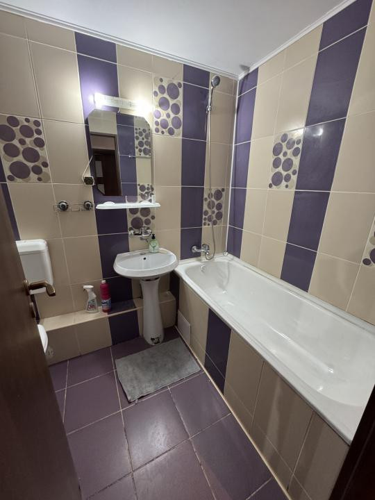 Garsonieră spațioasă, etaj 3/8, renovată complet, zona Cantacuzino